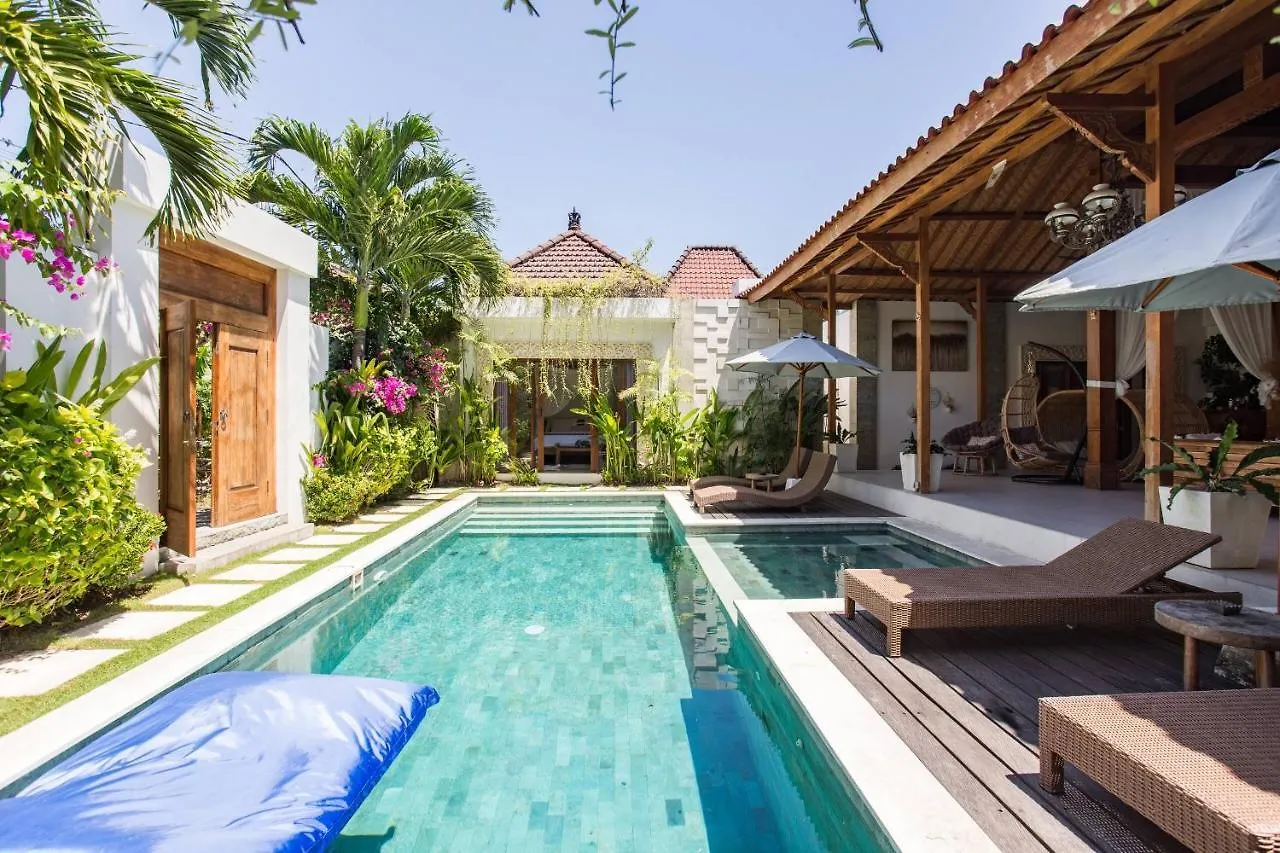 Kubu Joglo Villa Seminyak Indonesië